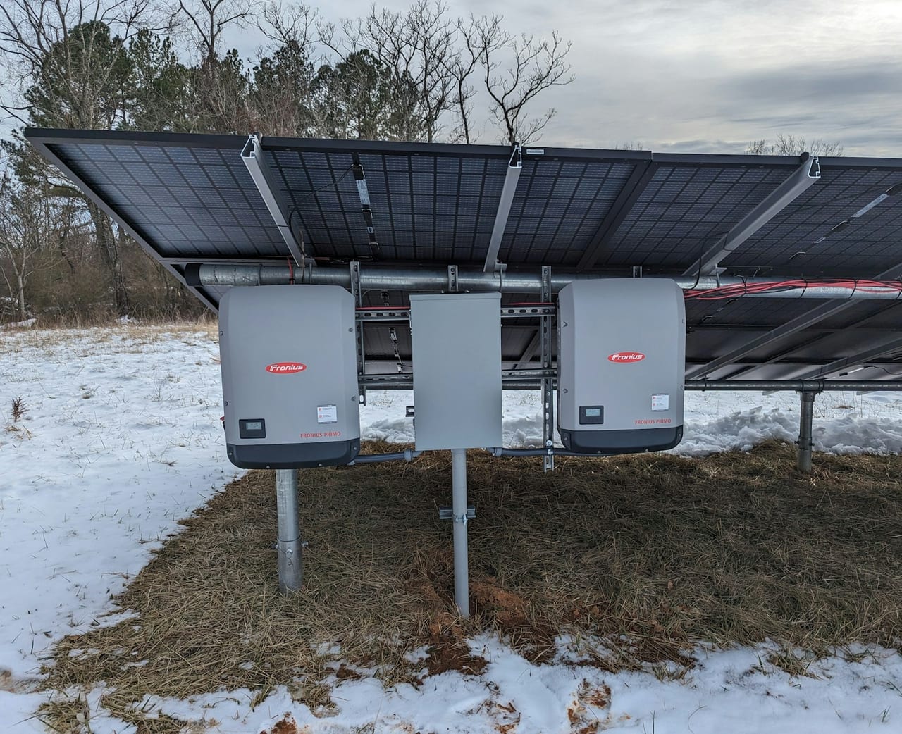 Batteriespeicher für Photovoltaik-Anlage im Hausinstallationsraum